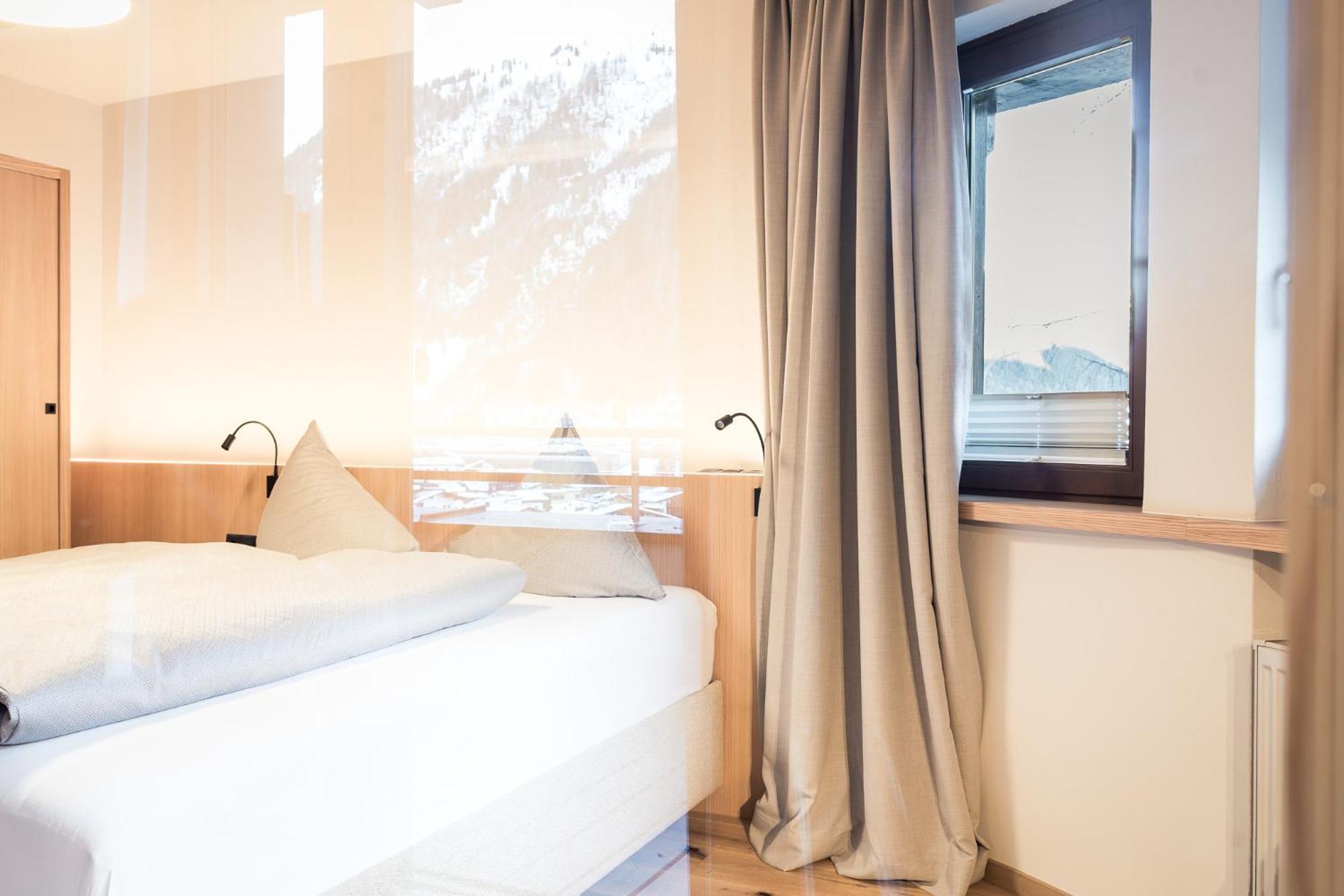 Haus Am Fang Bed & Breakfast Sankt Anton am Arlberg Exterior photo